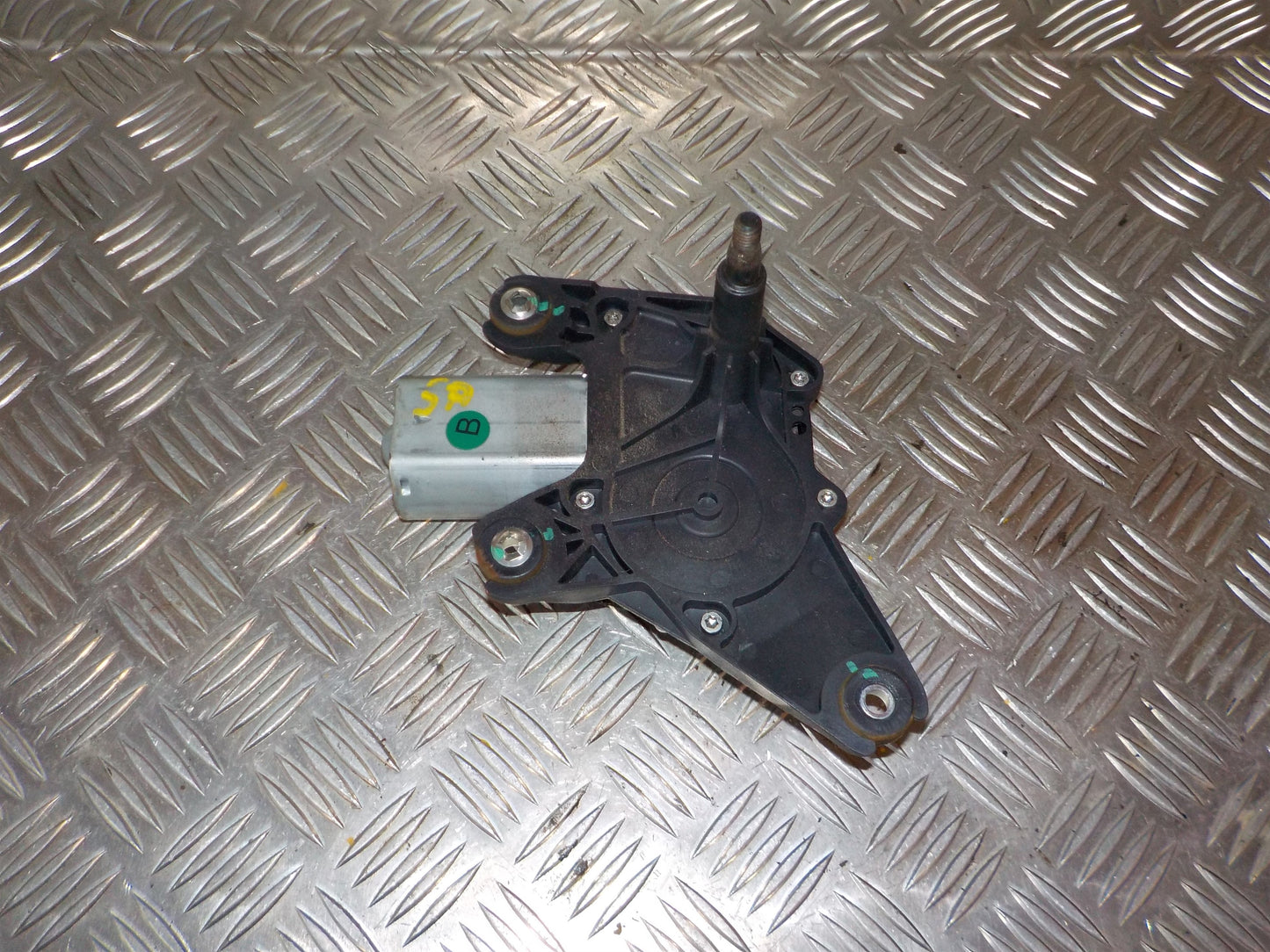 Chevrolet Aveo Bagrudevisker Motor Med OEM Nr. 96955193 Fra Chevrolet Ophugger