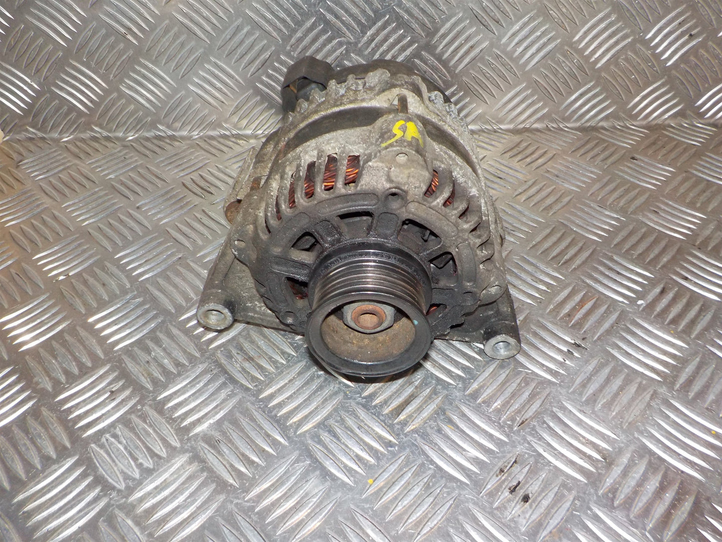 Chevrolet Aveo Generator Med OEM Nr. 13579664 Fra Chevrolet Ophugger