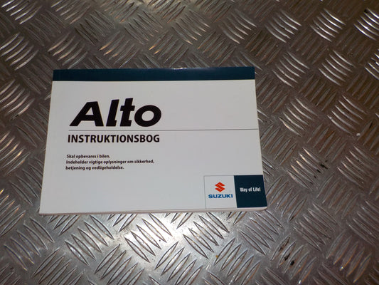 Suzuki Alto Instruktionsbog Med OEM Nr. Ophugger Fra Suzuki Ophugger
