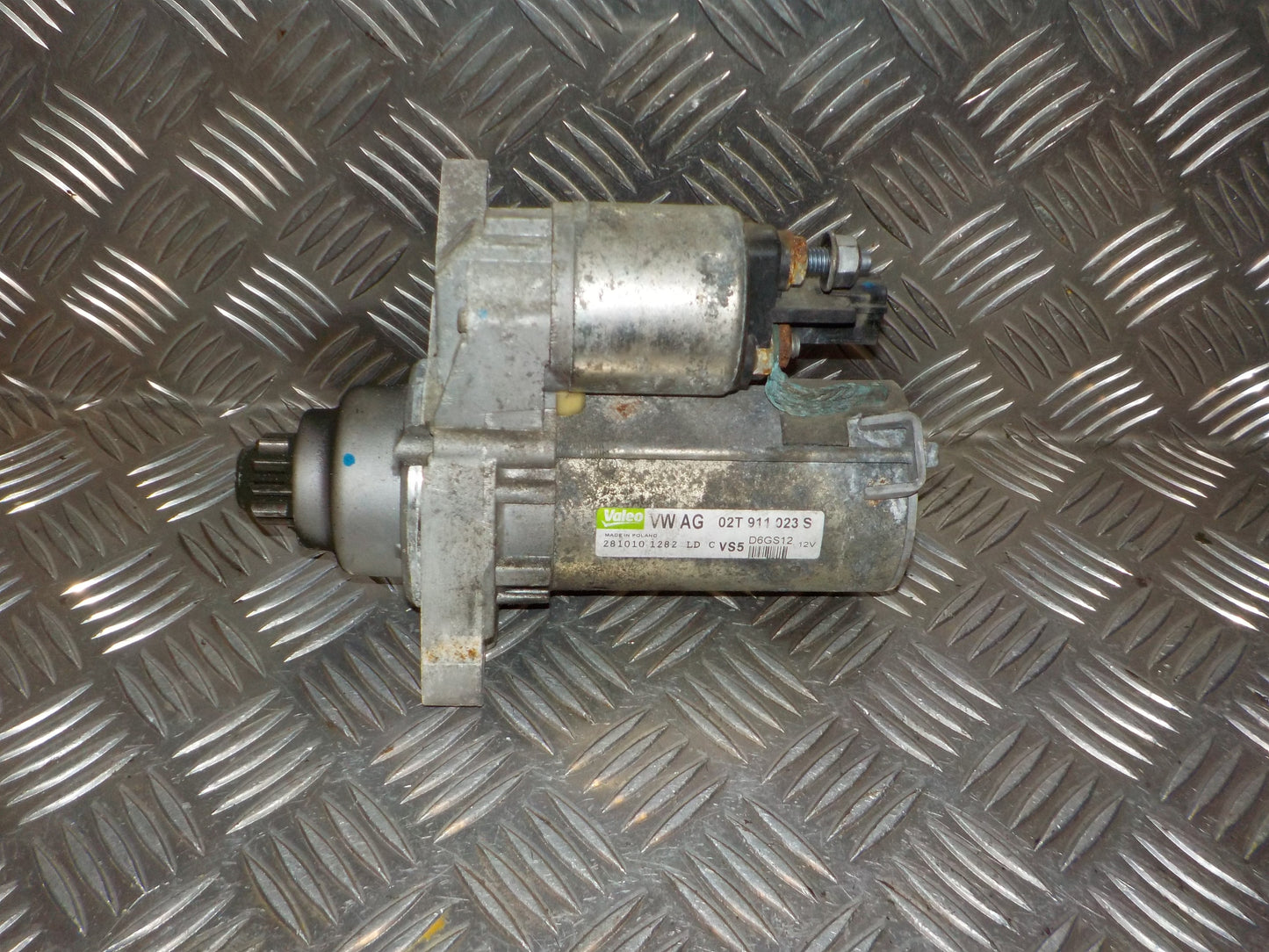VW Polo 6R Starter Med OEM Nr. 02T911024N Fra VW Ophugger