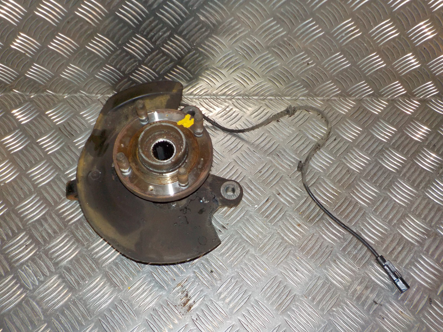 Opel Karl Spindel For H Med OEM Nr. 94525787 Fra Opel Ophugger