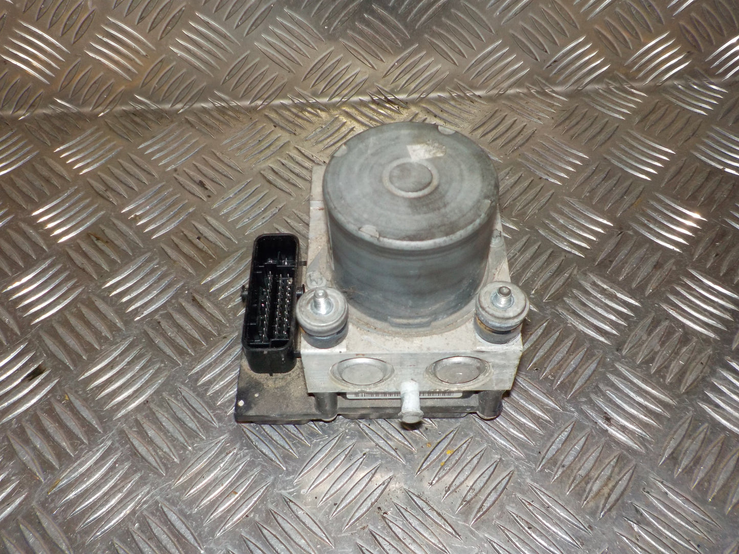 Peugeot Bipper Abs Pumpe Med OEM Nr. 1608210280 Fra Peugeot Ophugger