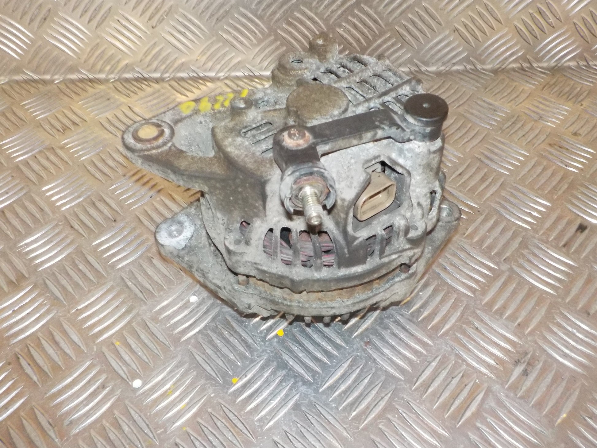 Mazda 626 GF/GW Generator Med OEM Nr. A2TB0191A Fra Mazda Ophugger