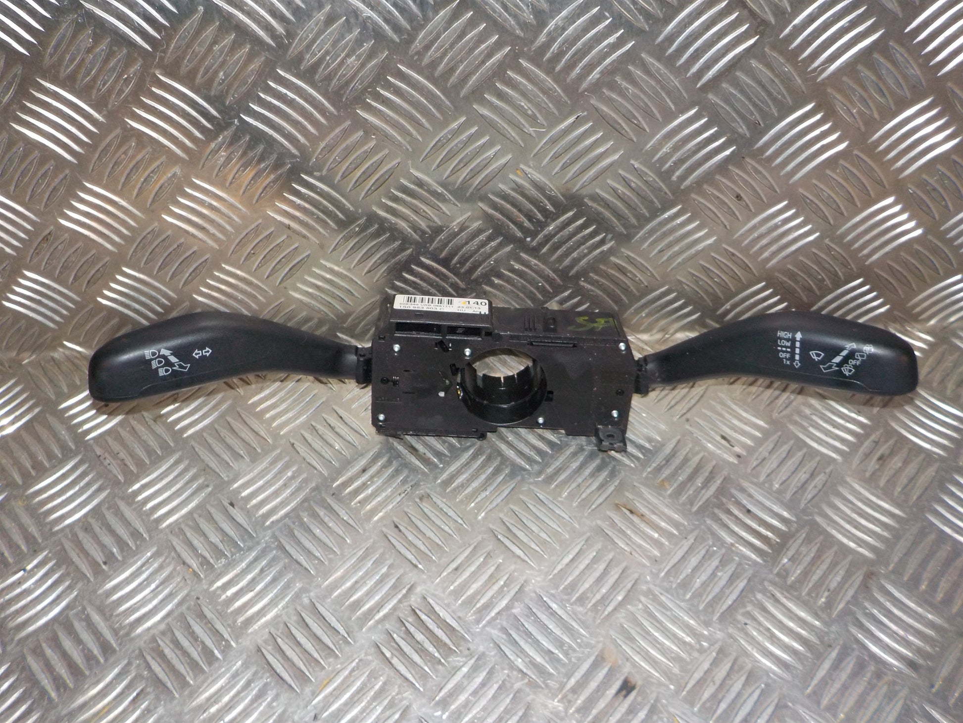 Seat Mii Kontakt Combi Med OEM Nr. 1S0953503C Fra Seat Ophugger