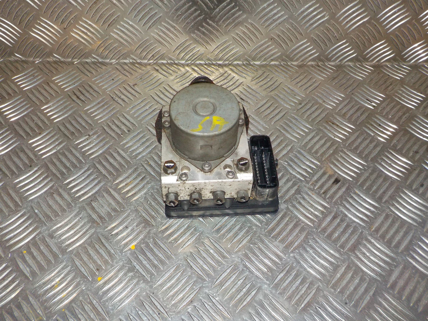 VW UP Abs Pumpe Med OEM Nr. 1S0614517C Fra VW Ophugger