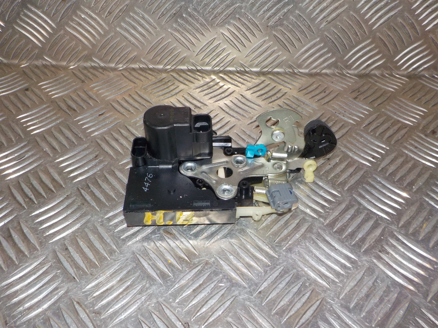 Opel Karl Dørlås Med OEM Nr. 95380554 Fra Opel Ophugger