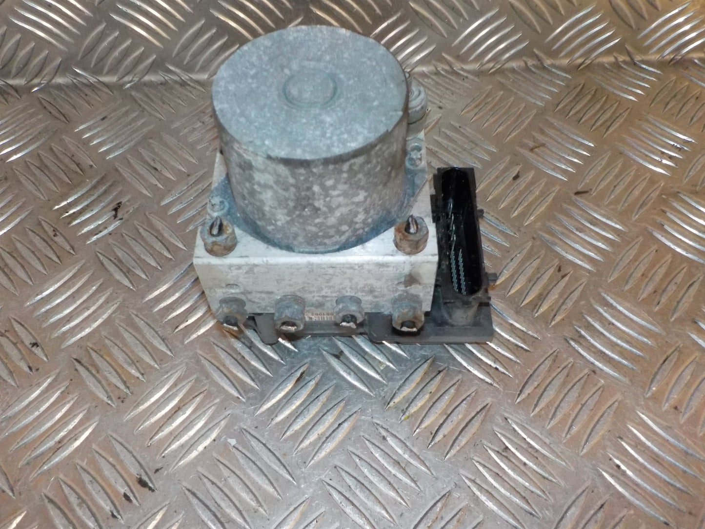 Fiat Punto III ABS Pumpe Med OEM Nr. 0265800315 Fra Fiat Ophugger