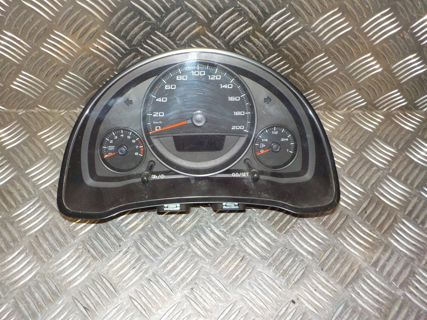 Seat Mii Speedometer - Instrument Med OEM Nr. 1SL920861E Fra Seat Ophugger