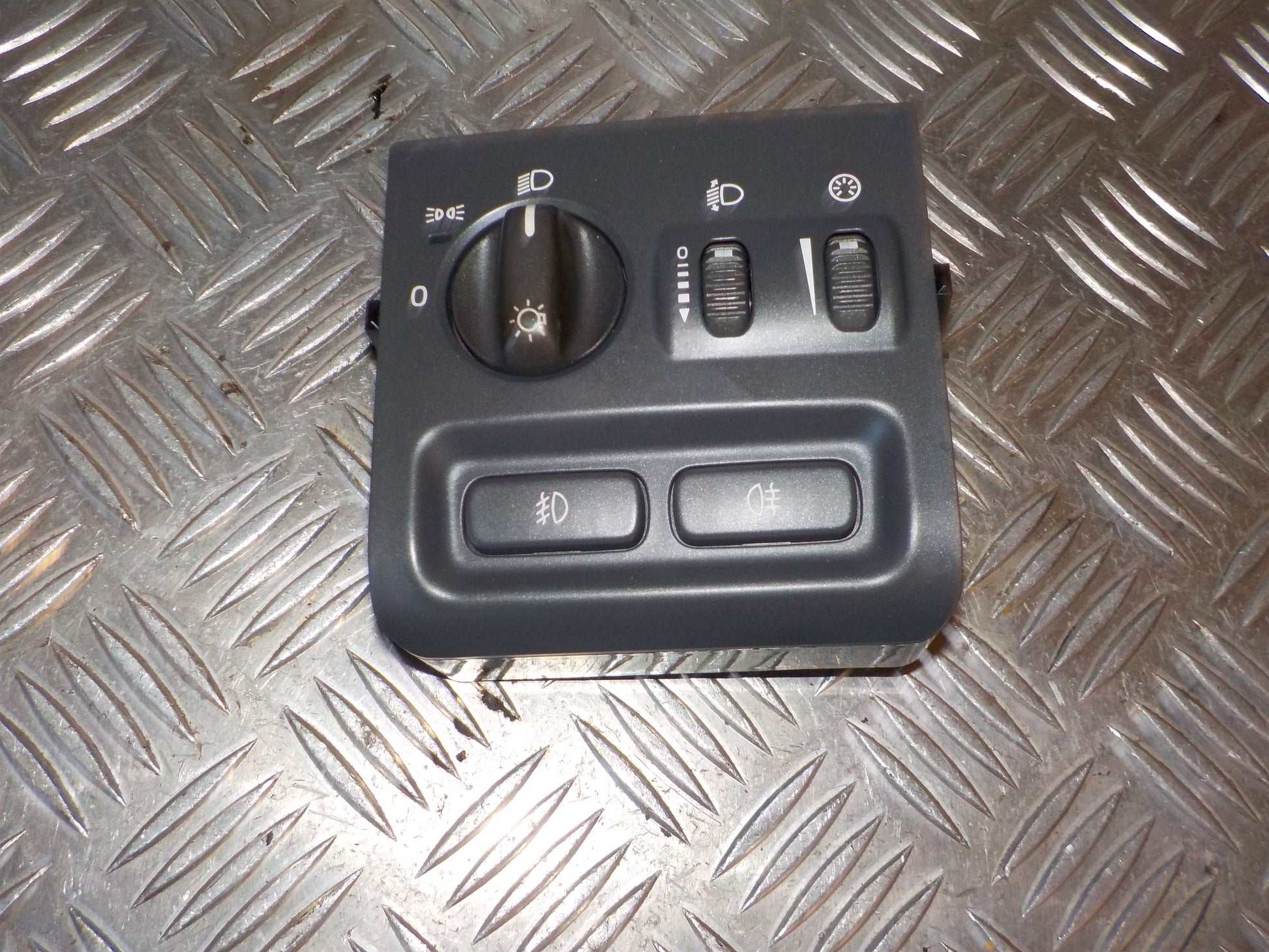 Volvo S40/V40 Kontakt Lys Med OEM Nr. Ophugger Fra Volvo Ophugger