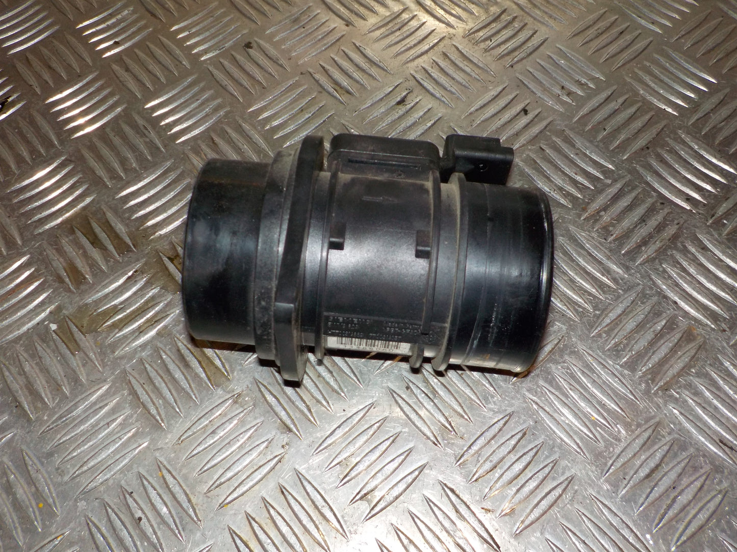 Renault Master Luftmængdemåler Med OEM Nr. Ophugger Fra Renault Ophugger