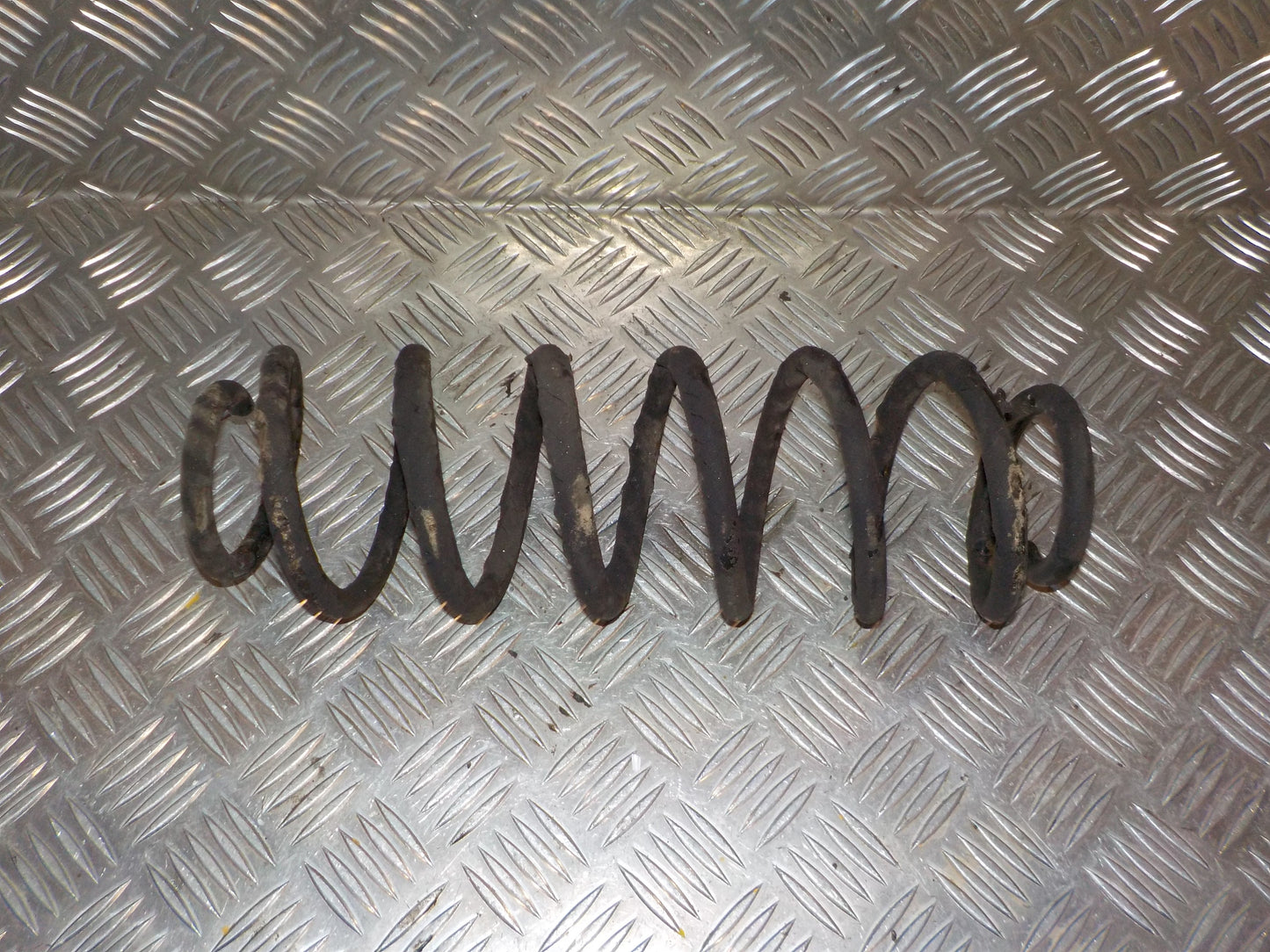 VW Polo 6R Bagfjeder Spiral Med OEM Nr. 6Q0511115CC Fra VW Ophugger