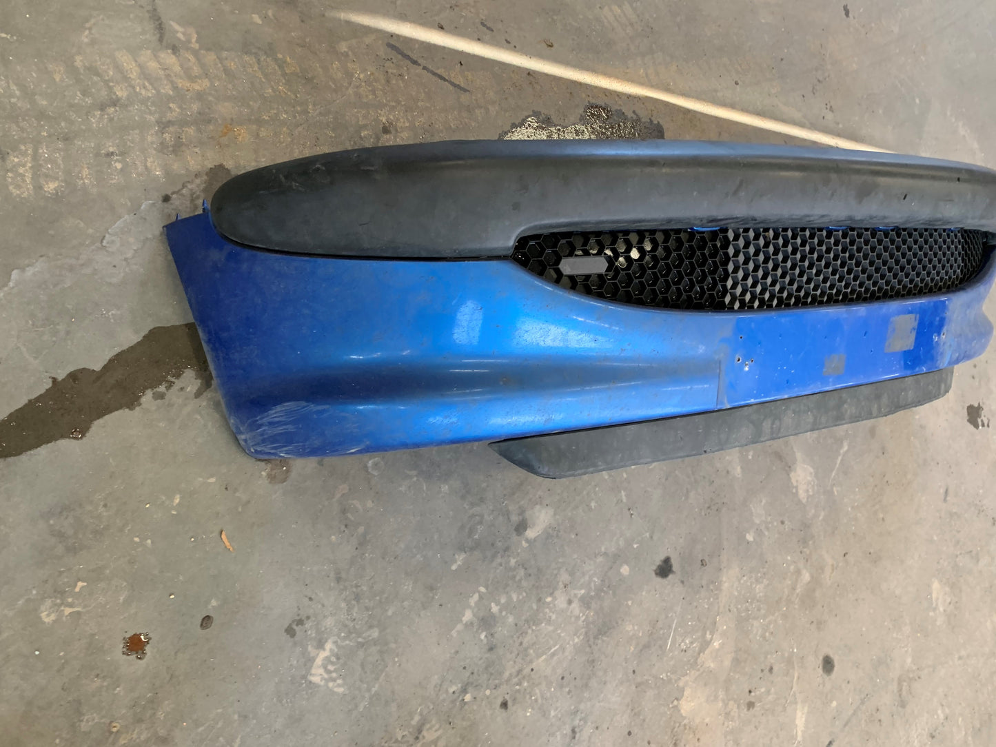 Peugeot 206 Forkofanger Med OEM Nr. 7401N2 Fra Peugeot Ophugger