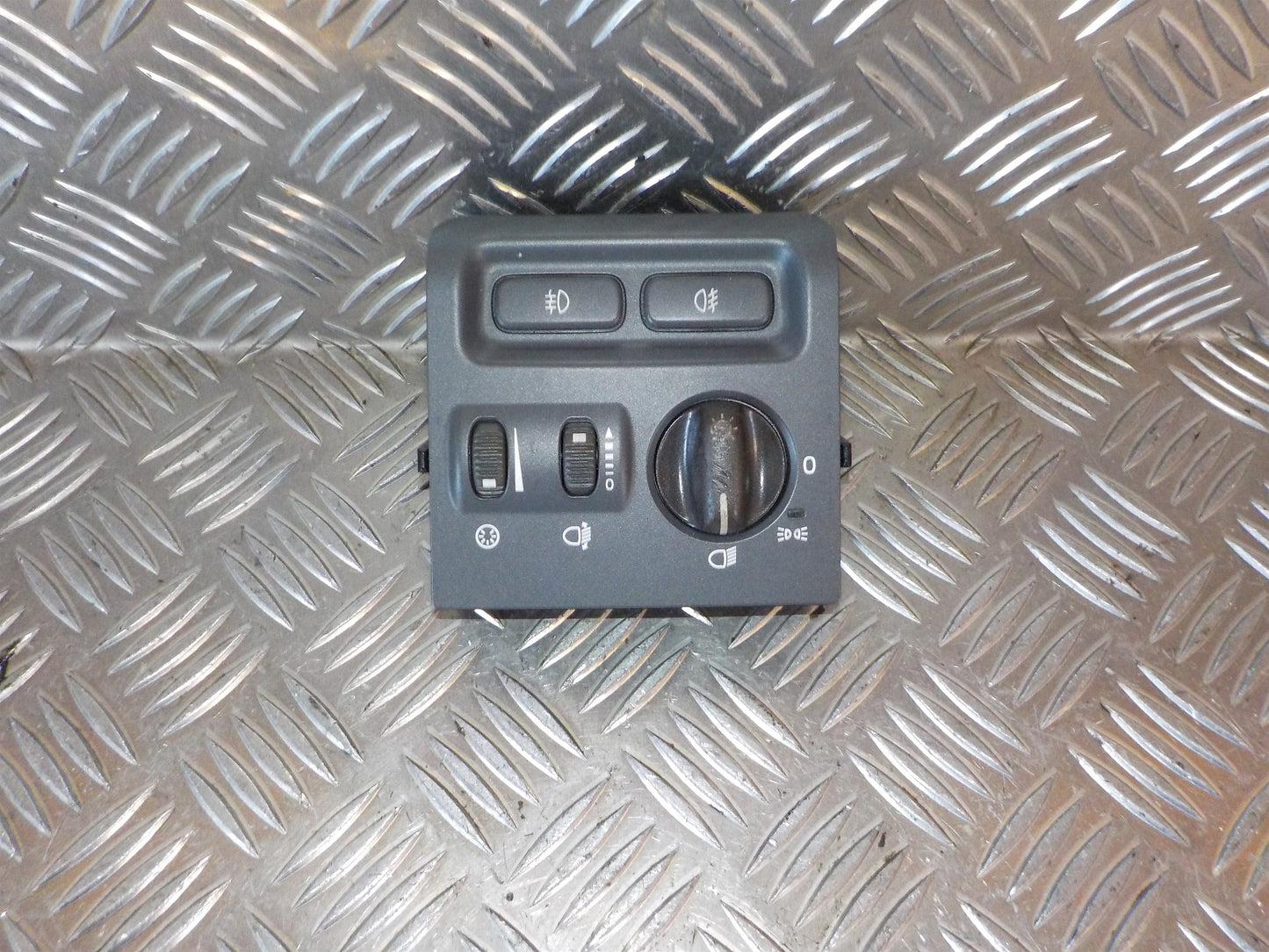 Volvo S40/V40 Kontakt Lys Med OEM Nr. Ophugger Fra Volvo Ophugger