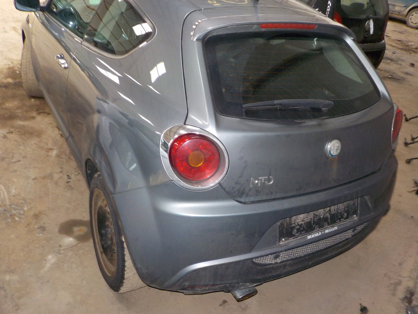Alfa Romeo Mito Pluk-Selv-Bil Med OEM Nr. Ophugger Fra Alfa Romeo Ophugger