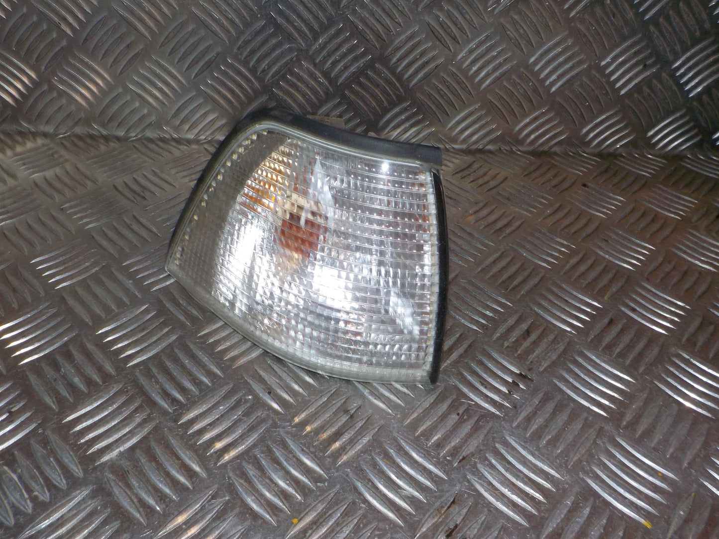 BMW 3-Serie E36 Blinklygte For Med OEM Nr. Ophugger Fra BMW Ophugger
