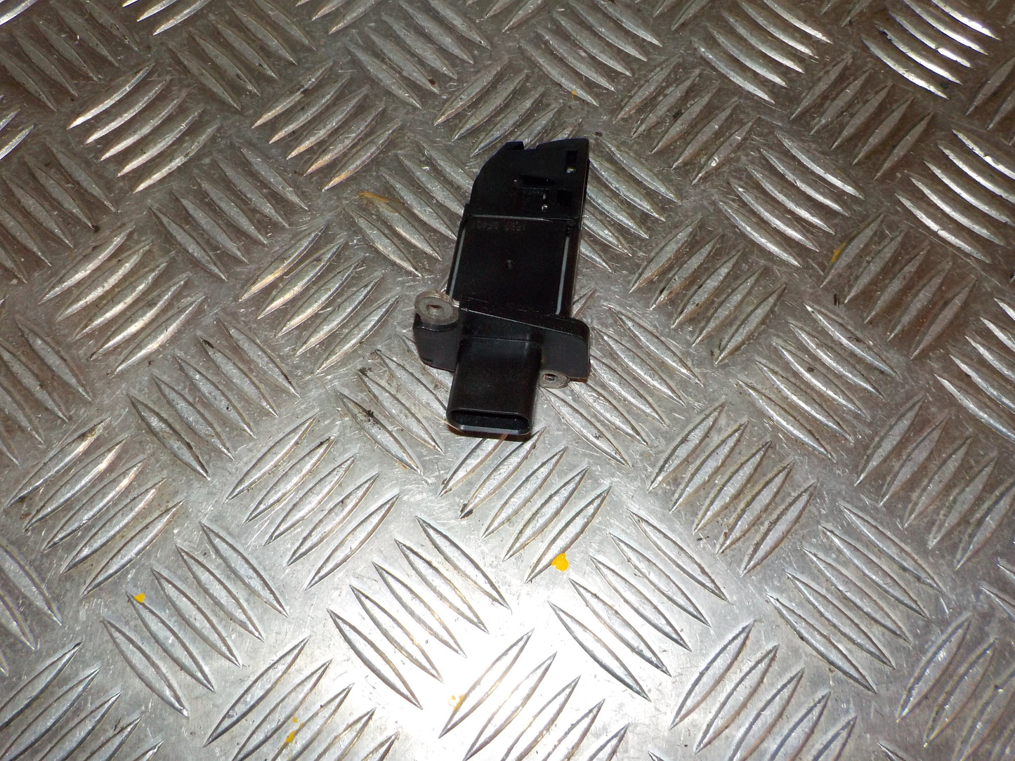 Ford Fiesta 7 Luftmængdemåler Med OEM Nr. 8V21128579AA Fra Ford Ophugger