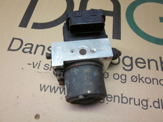 Opel Agila A Abs Pumpe Med OEM Nr. 9209404 Fra Opel Ophugger