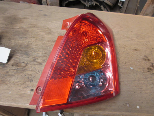 Suzuki Swift Baglygte Med OEM Nr. Ophugger Fra Suzuki Ophugger