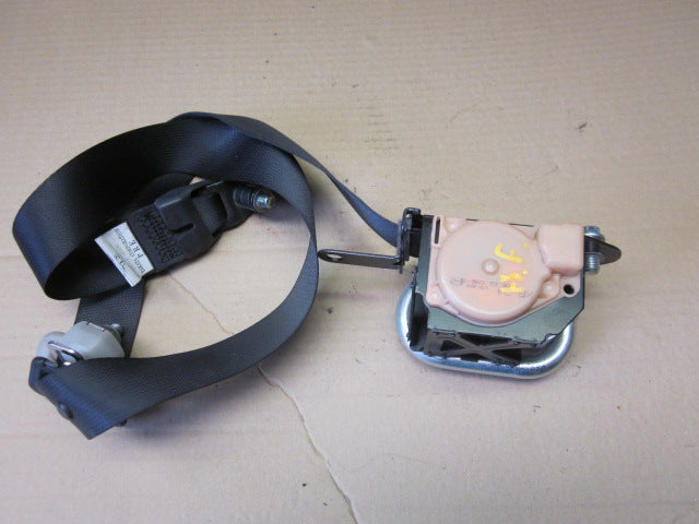 Suzuki Liana Sikkerhedsseler For Med OEM Nr. Ophugger Fra Suzuki Ophugger