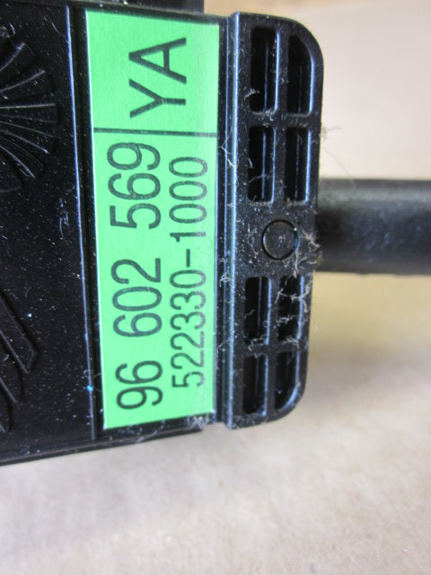Chevrolet Matiz Kontakt Visker Med OEM Nr. Ophugger Fra Chevrolet Ophugger