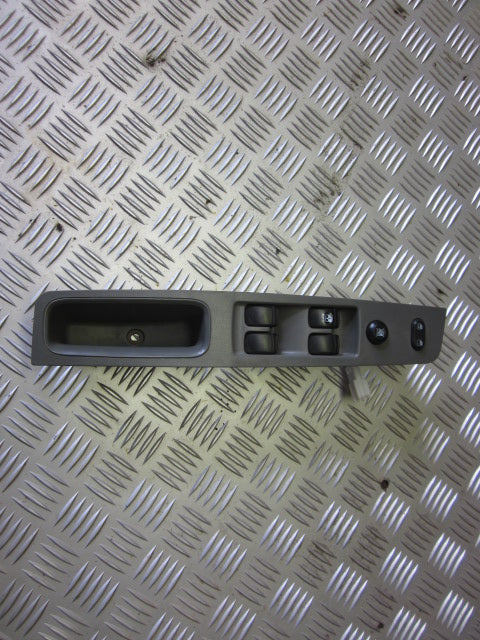 Daewoo Nubira Kontakt Rudehejs Med OEM Nr. Ophugger Fra Daewoo Ophugger
