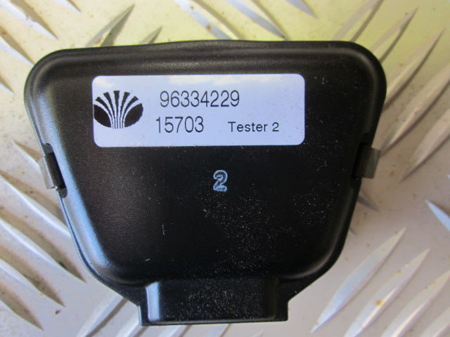 Daewoo Nubira Regnsensor Med OEM Nr. Ophugger Fra Daewoo Ophugger