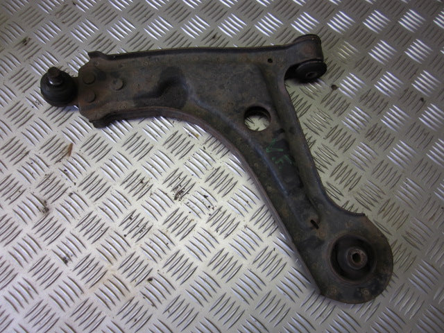 Daewoo Nubira Bærearm F.N. V Med OEM Nr. Ophugger Fra Daewoo Ophugger