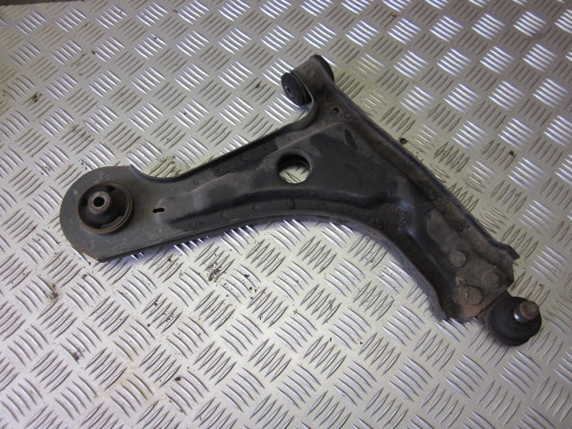 Daewoo Nubira Bærearm F.N. H Med OEM Nr. Ophugger Fra Daewoo Ophugger