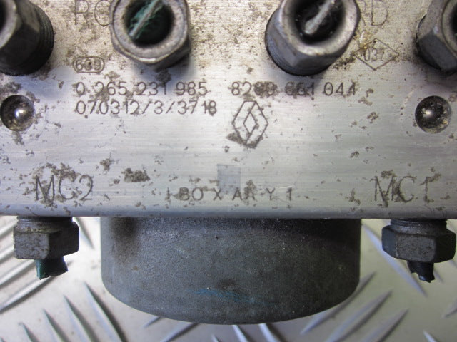 Renault Clio 3 Abs Pumpe Med OEM Nr. 0265800656 Fra Renault Ophugger