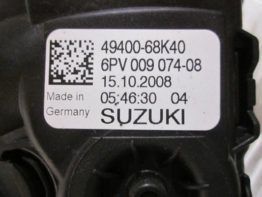 Suzuki Alto Speederpedal Med OEM Nr. Ophugger Fra Suzuki Ophugger
