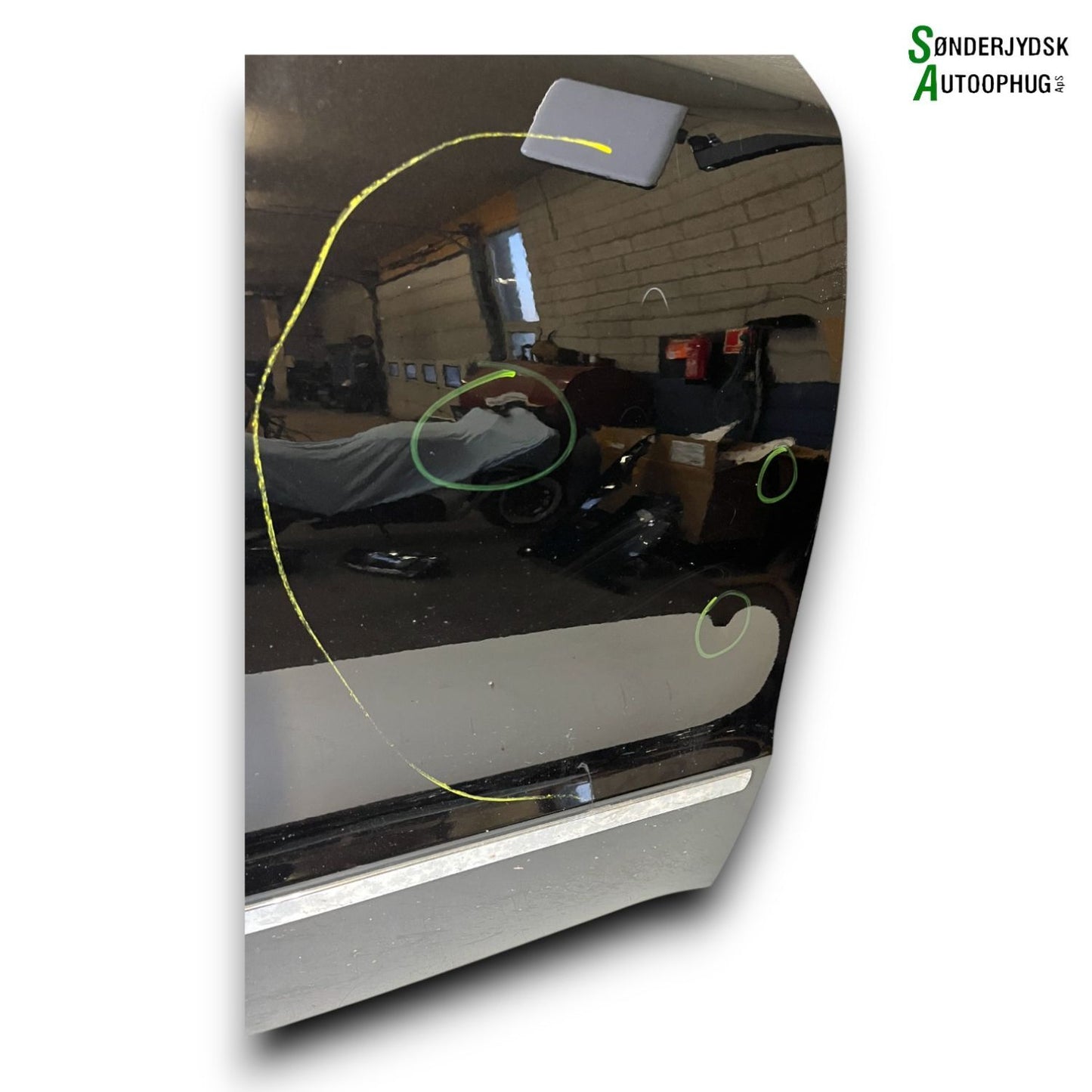 Skoda Superb Fordør H Med OEM Nr. 3T0831056 Fra Skoda Ophugger