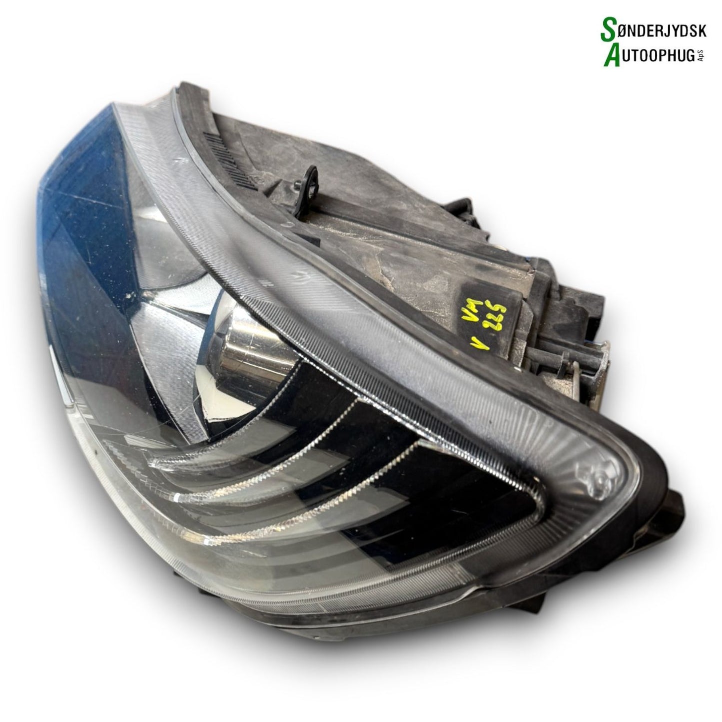Skoda Superb Forlygte Med OEM Nr. 4G0907697F Fra Skoda Ophugger