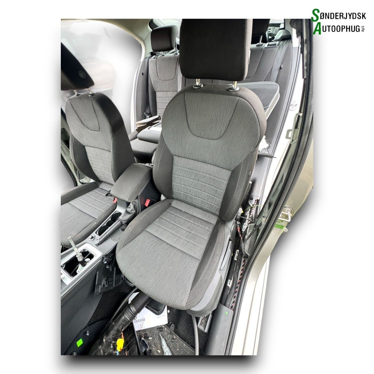 Skoda Octavia Forsæde - Forstol Med OEM Nr. 5Q4881105AB Fra Skoda Ophugger