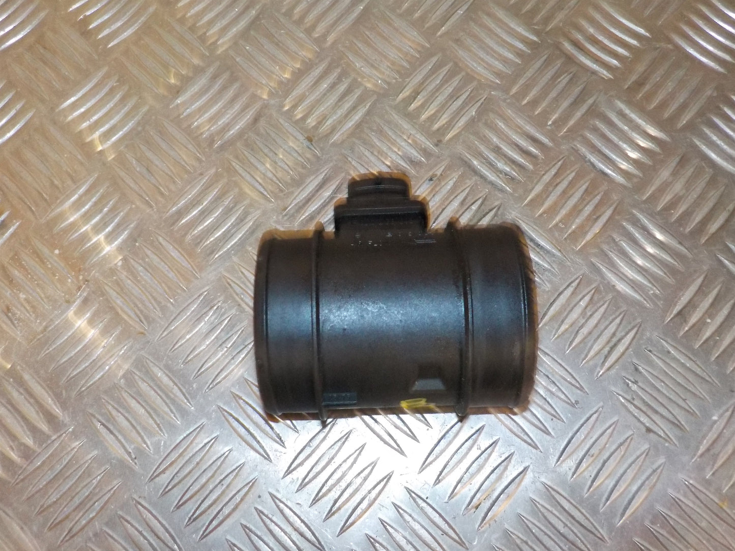 Fiat Punto Evo Luftmængdemåler Med OEM Nr. 51831050 Fra Fiat Ophugger