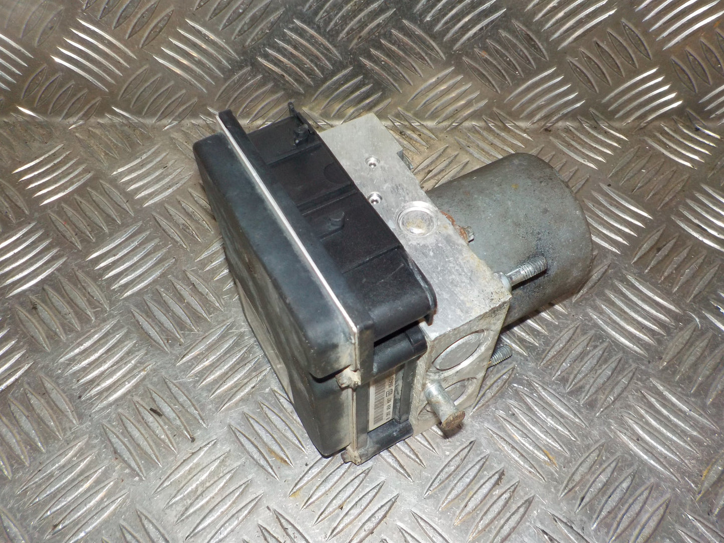 Citroen C1 Abs Pumpe Med OEM Nr. 4541CA Fra Citroen Ophugger