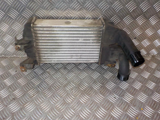 Opel Astra H Køler Intercooler Med OEM Nr. 13213402 Fra Opel Ophugger