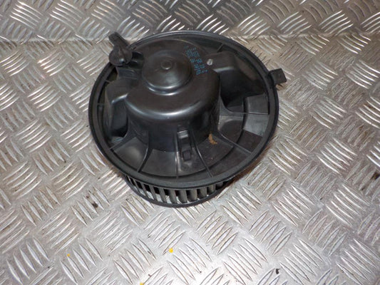 Skoda Octavia Varmeblæser Med OEM Nr. 1K1819015F Fra Skoda Ophugger
