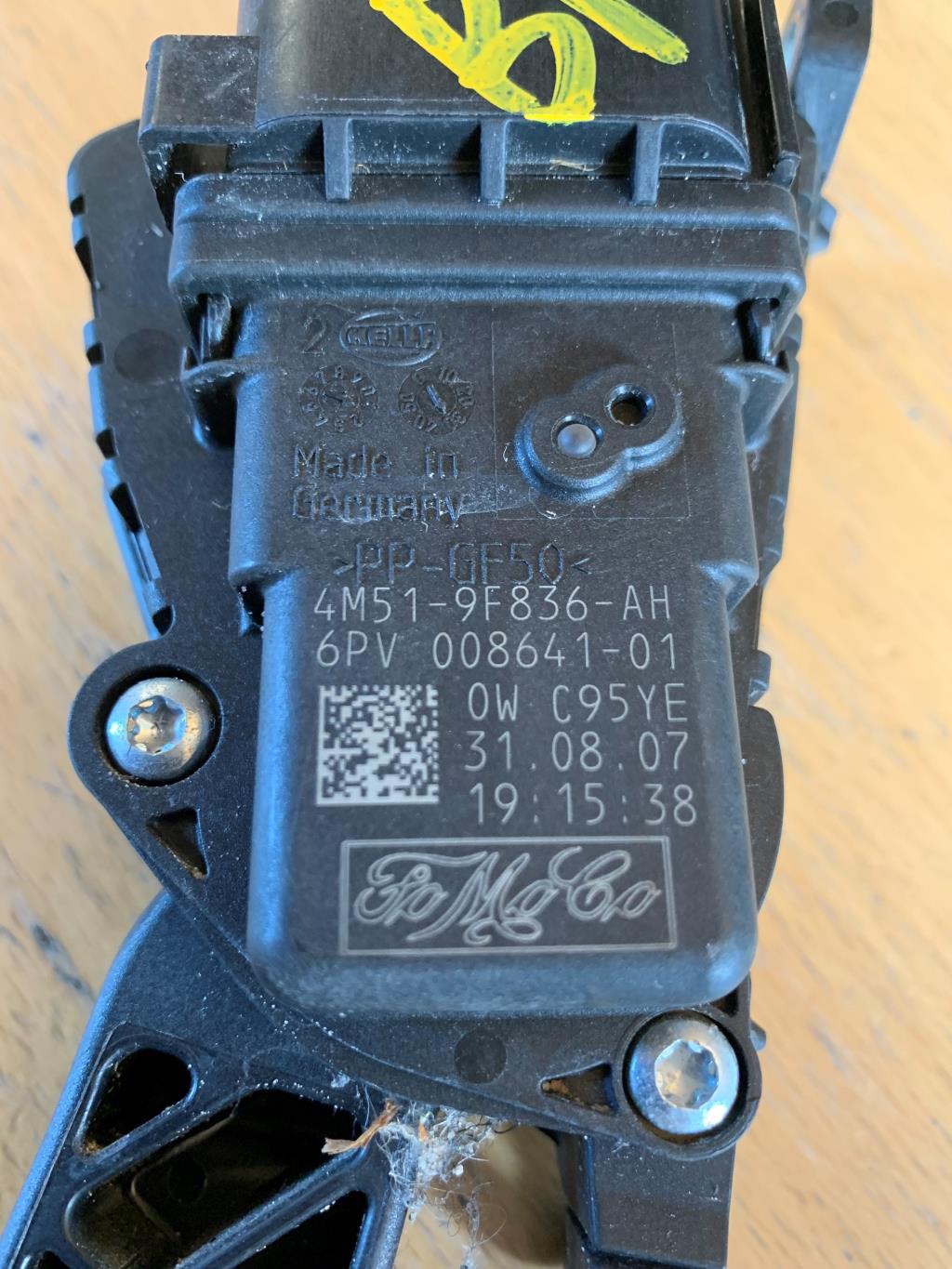 Ford Focus Speederpedal Med OEM Nr. 4m519f836ah Fra Ford Ophugger