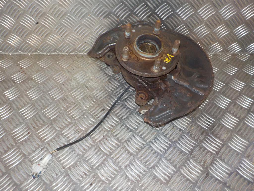 Toyota Corolla Verso Spindel For V Med OEM Nr. 432120F010 Fra Toyota Ophugger