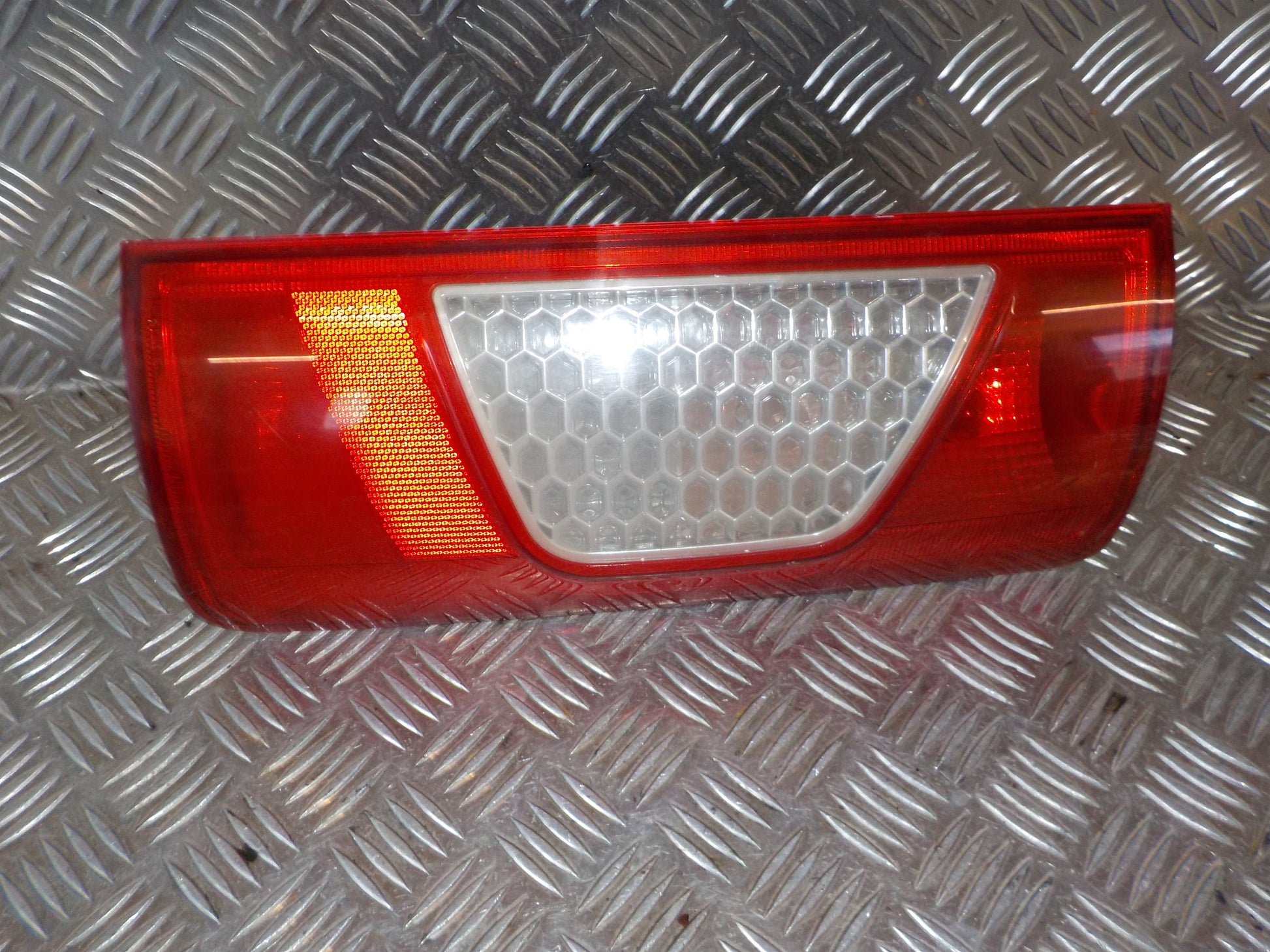 Ford Transit Connect Baglygte Med OEM Nr. 5177810 Fra Ford Ophugger