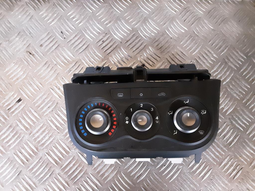 Alfa Romeo Mito Varmeregulering Med OEM Nr. 5G1140100 Fra Alfa Romeo Ophugger
