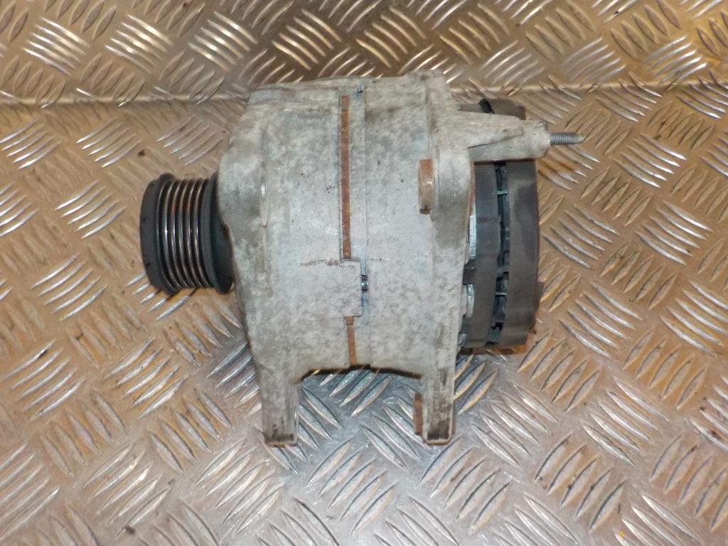 VW Caddy 2K Generator Med OEM Nr. 06f903023d Fra VW Ophugger