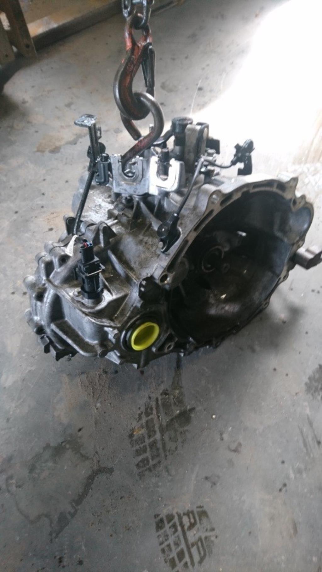 Kia Rio UB Gearkasse 6 Trin Med OEM Nr. 4300026340 Fra Kia Ophugger