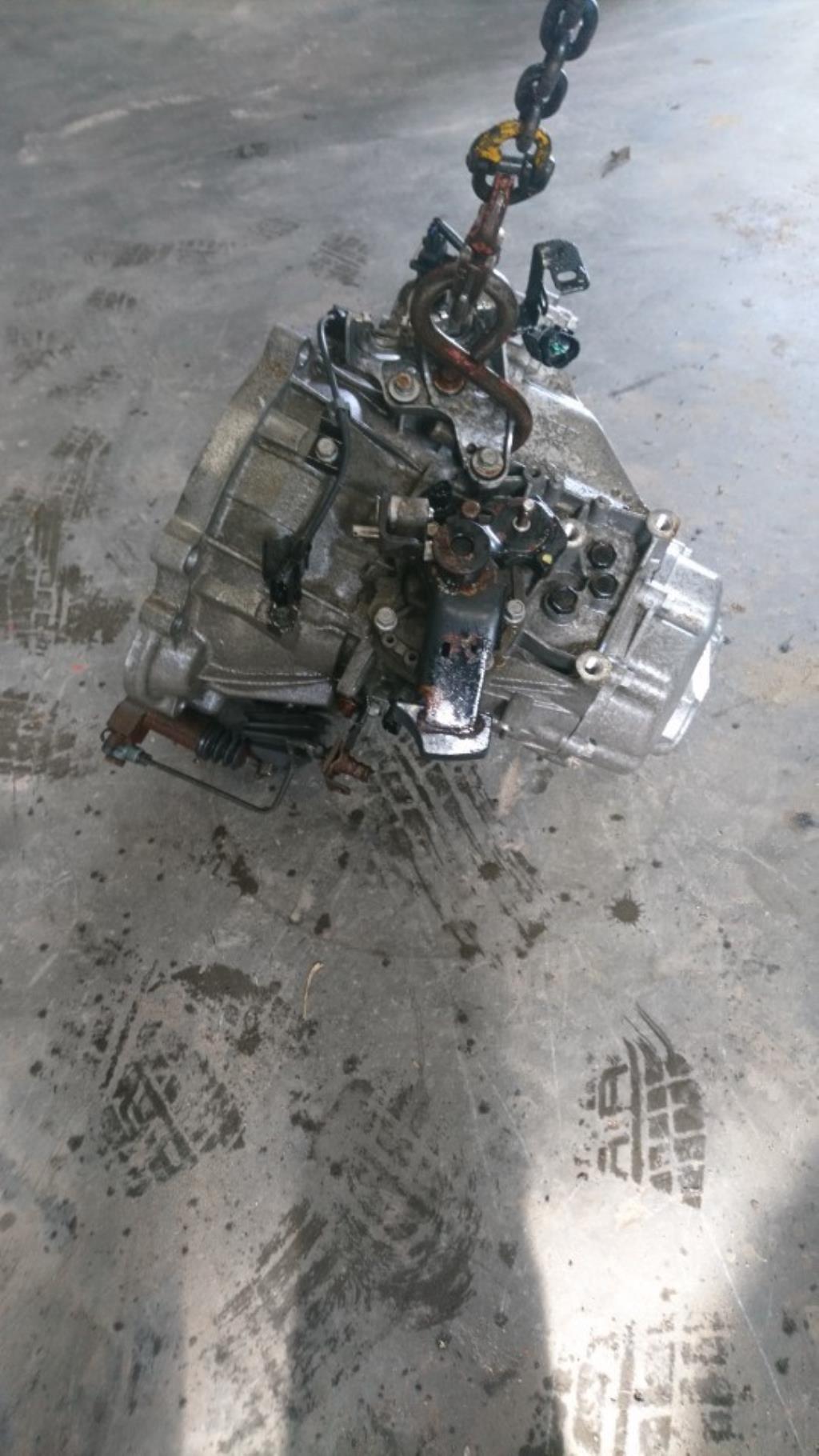 Kia Rio UB Gearkasse 6 Trin Med OEM Nr. 4300026340 Fra Kia Ophugger