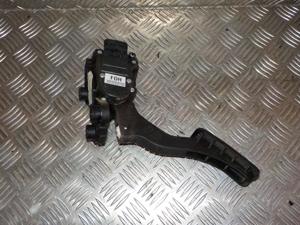 Kia Ceed Speederpedal Med OEM Nr. 32700XXXX Fra Kia Ophugger