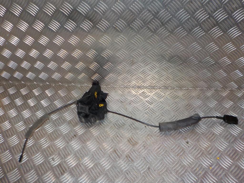 Renault Megane 3 Dørlås Med OEM Nr. 825030574R Fra Renault Ophugger