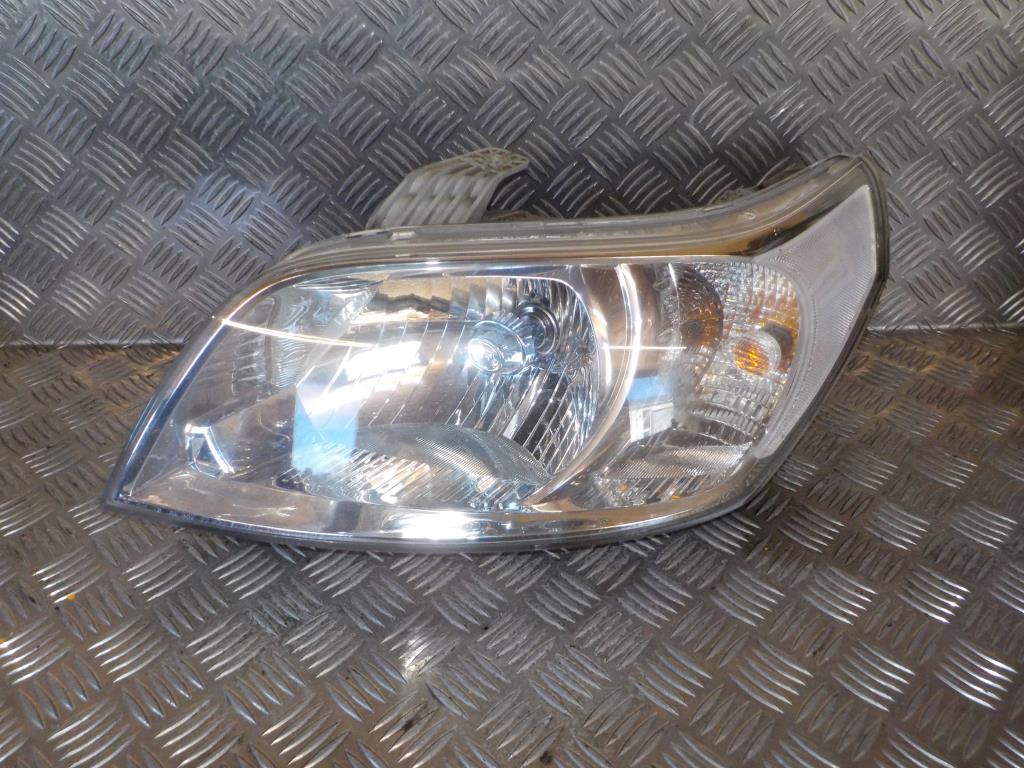 Chevrolet Aveo Forlygte Med OEM Nr. 96650754 Fra Chevrolet Ophugger