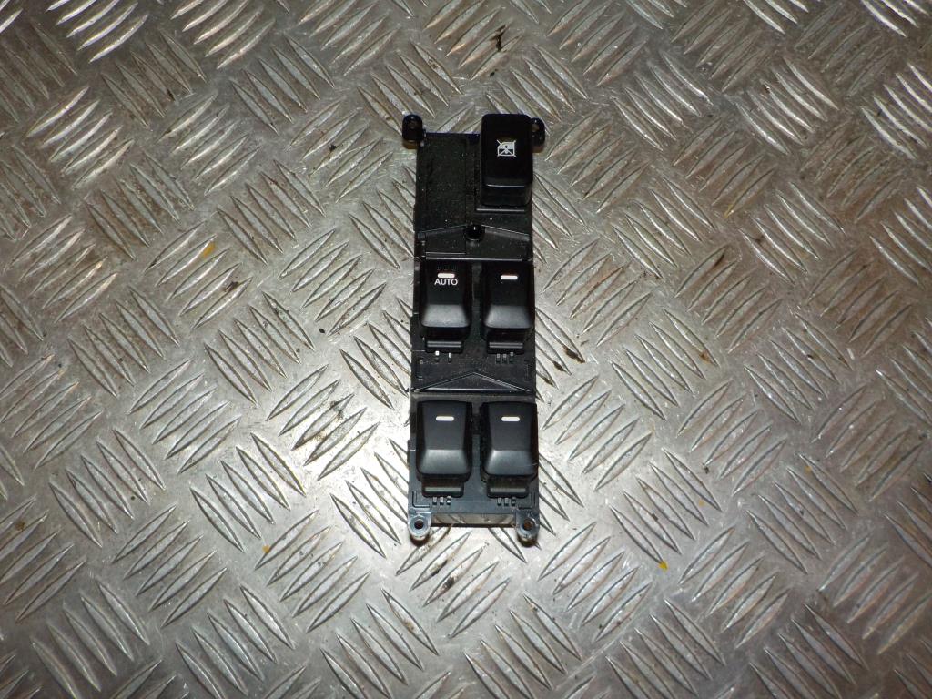 Kia Rio Ub Kontakt Rudehejs Med OEM Nr. 299117024 Fra Kia Ophugger