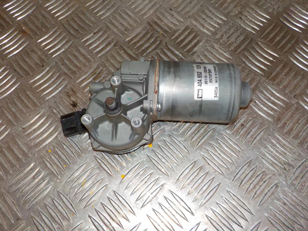 Toyota Yaris Fr. Viskermotor Med OEM Nr. 851100D020 Fra Toyota Ophugger