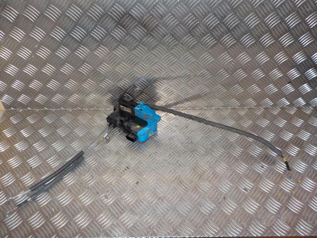 Hyundai Veloster Dørlås Med OEM Nr. 230697 Fra Hyundai Ophugger